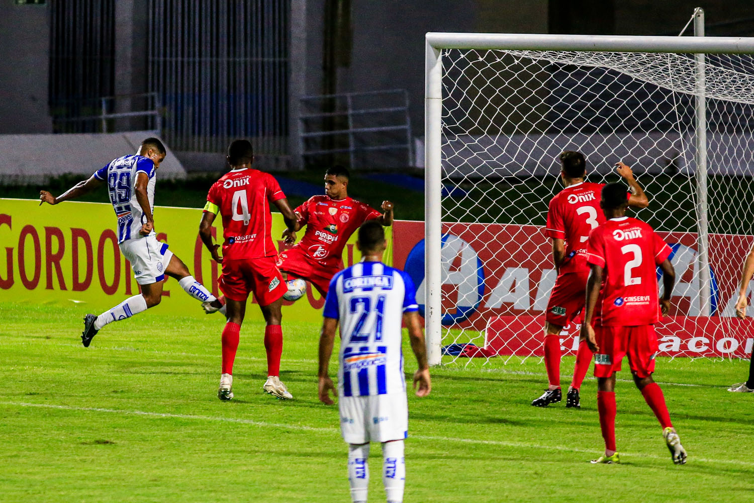 CSA tropeça no Rei Pelé e empata com o 4 de Julho-PI em 2 a 2 pela Copa do Nordeste