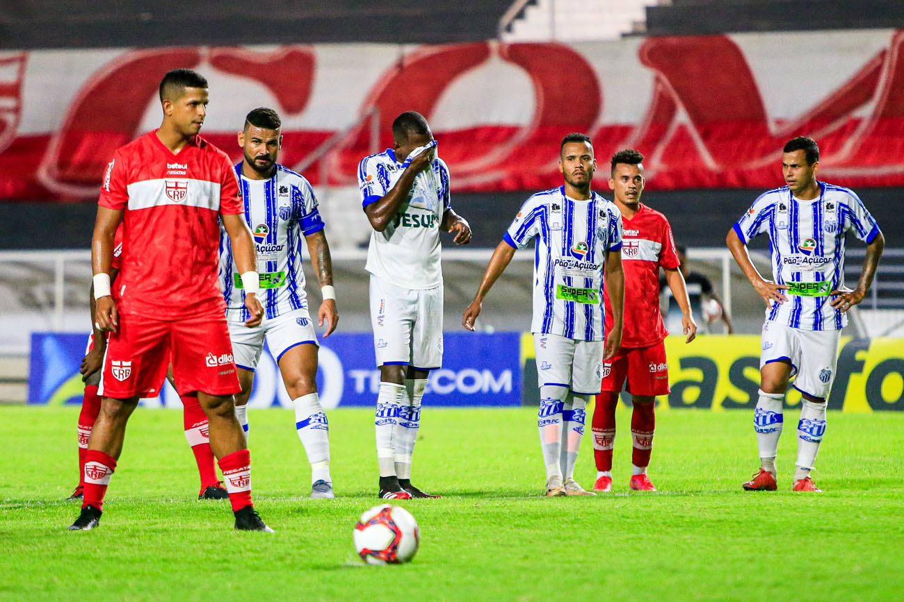 No Rei Pelé, CRB bate o Jaciobá por 4 a 2 e garante a liderança da 1ª fase do Alagoano