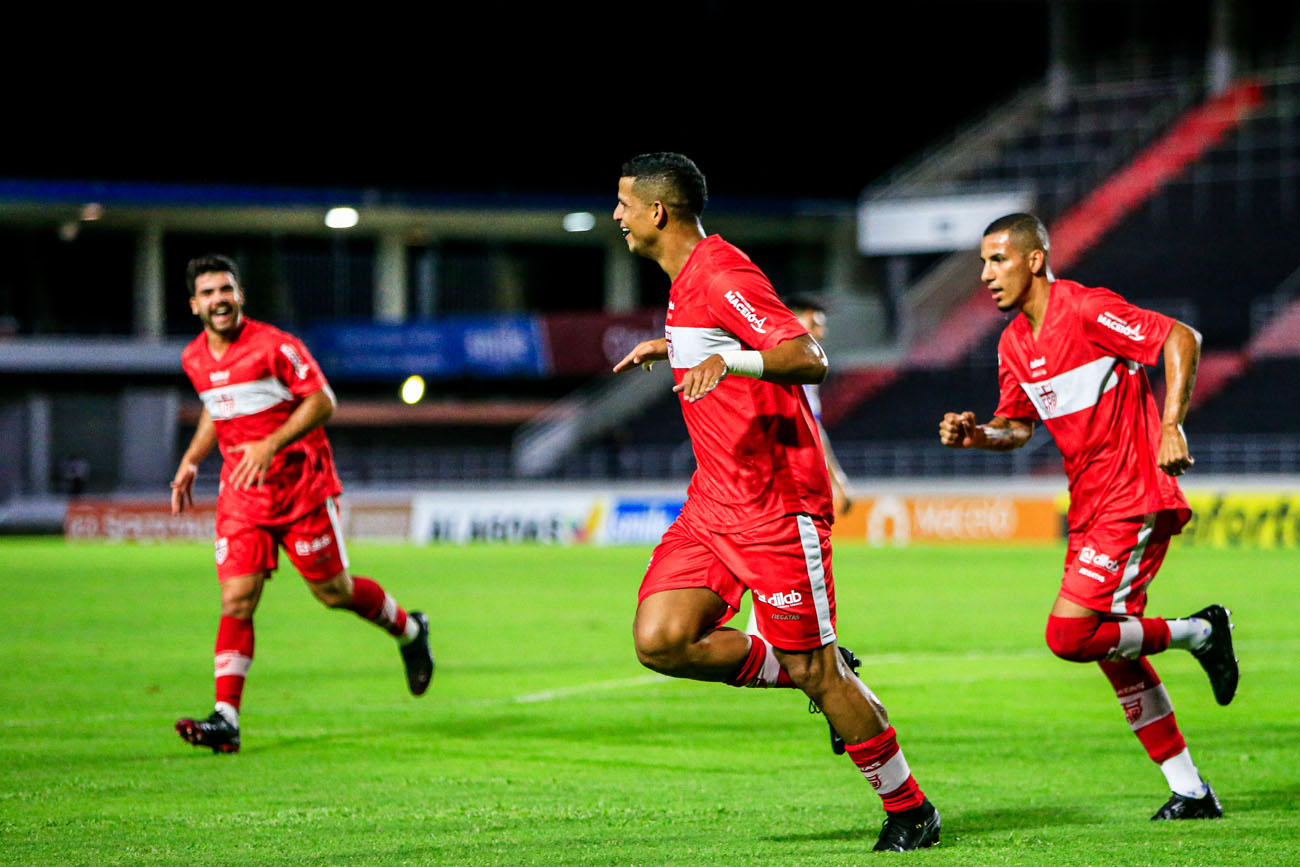No Rei Pelé, CRB bate o Jaciobá por 4 a 2 e garante a liderança da 1ª fase do Alagoano