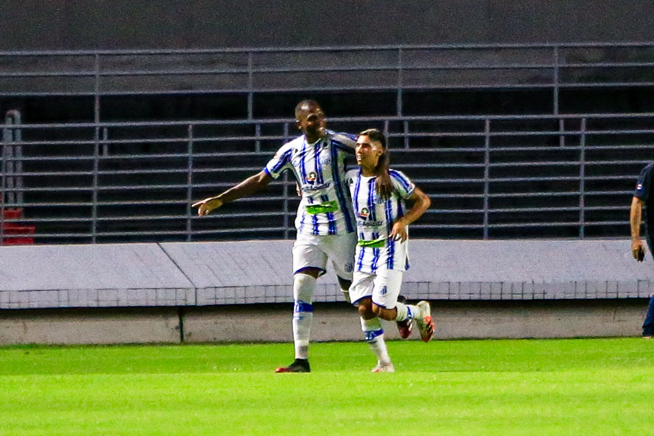 No Rei Pelé, CRB bate o Jaciobá por 4 a 2 e garante a liderança da 1ª fase do Alagoano