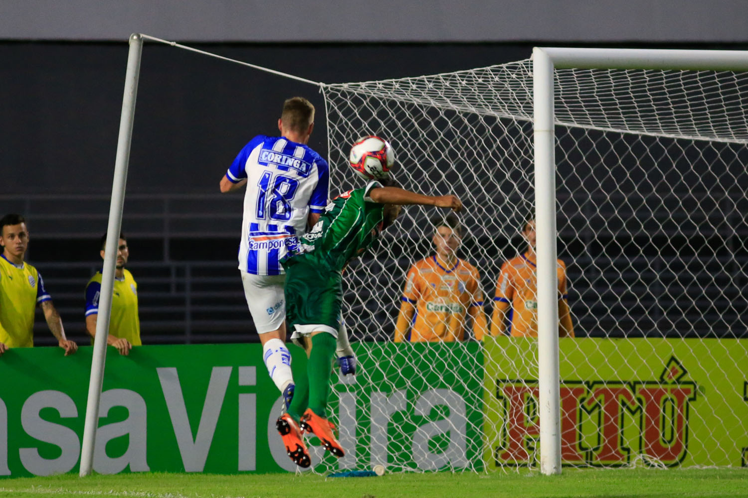 Com três de Bruno Mota, CSA massacra o Coruripe com goleada de 5 a 0 pelo Alagoano