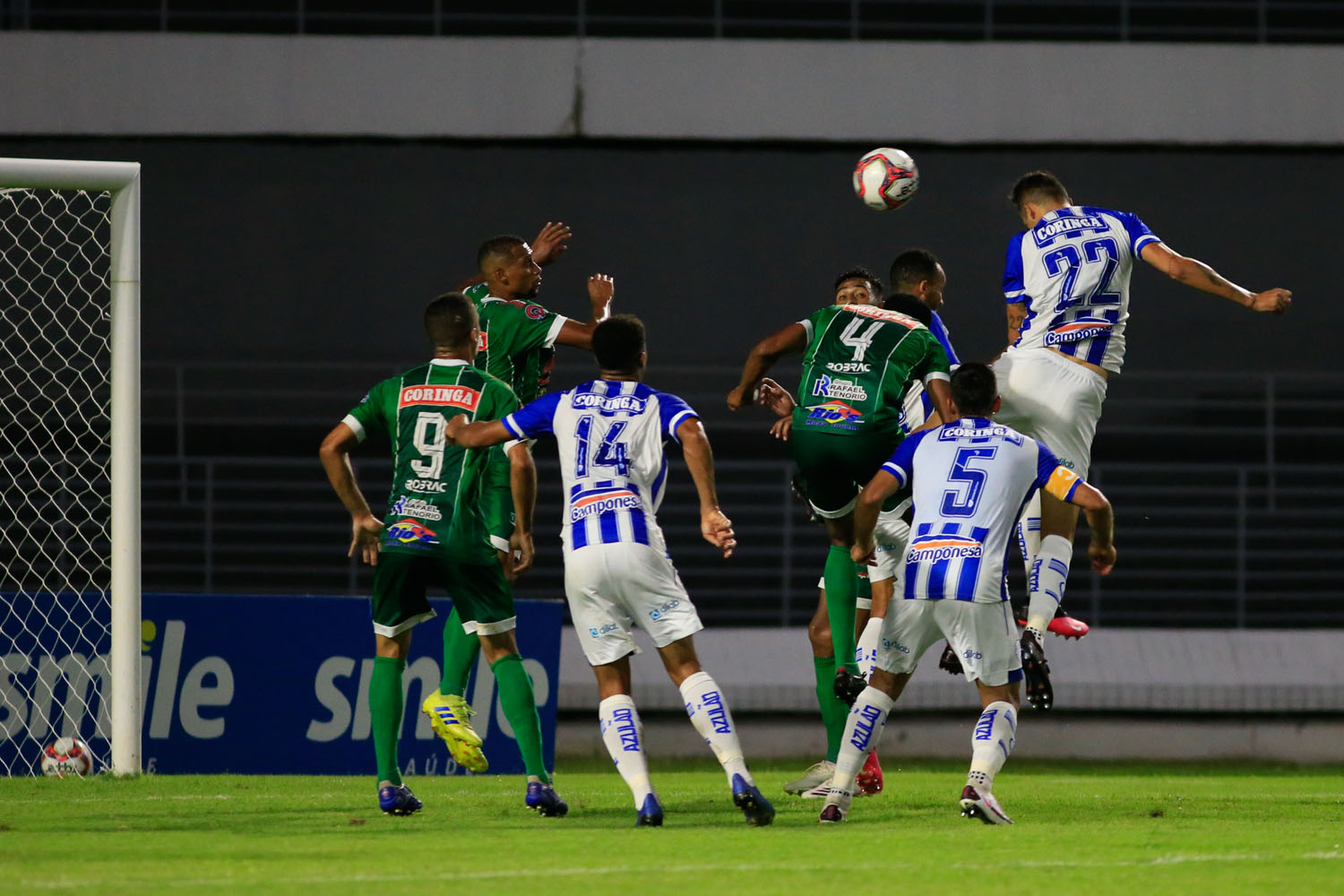 Com três de Bruno Mota, CSA massacra o Coruripe com goleada de 5 a 0 pelo Alagoano
