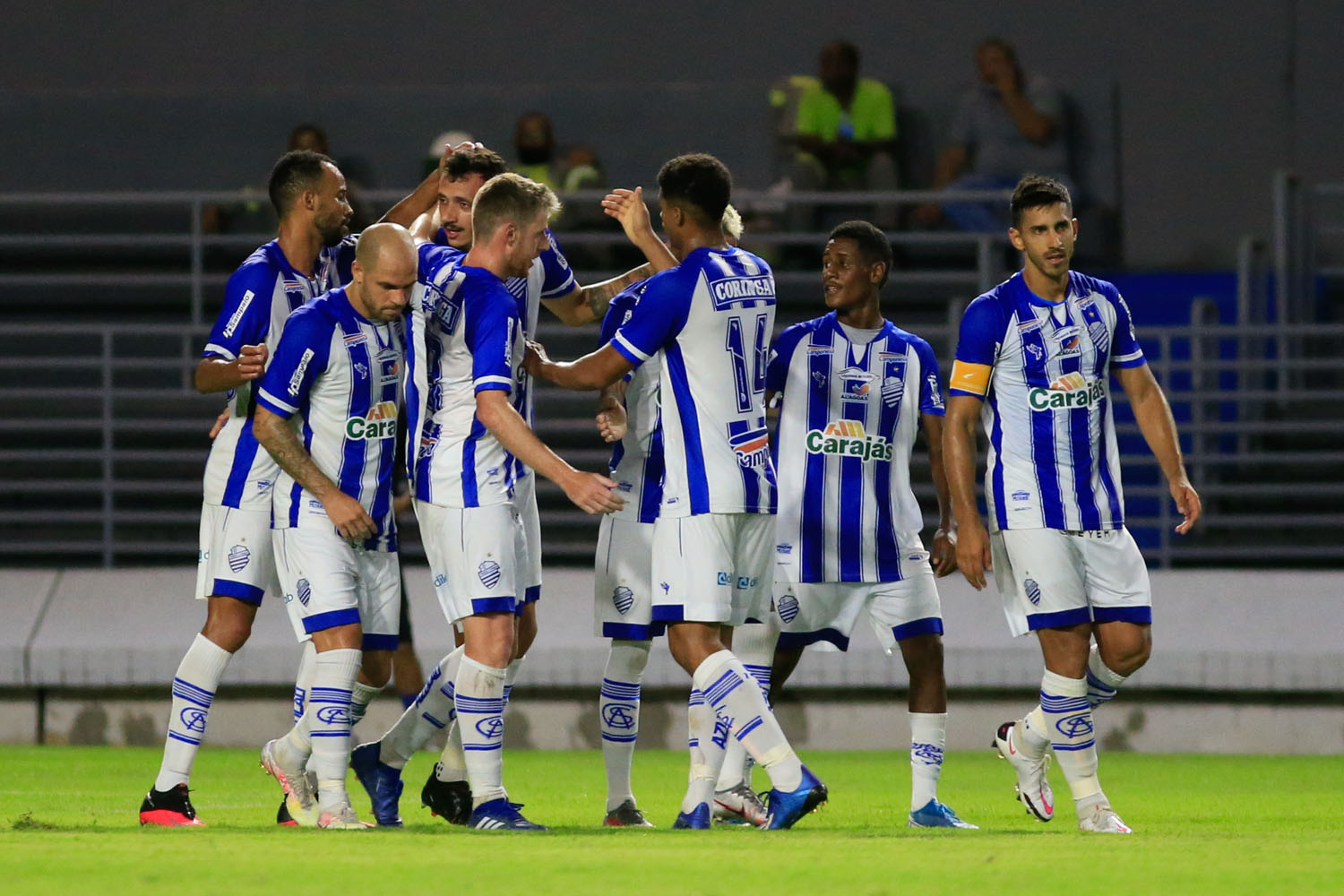 Com três de Bruno Mota, CSA massacra o Coruripe com goleada de 5 a 0 pelo Alagoano