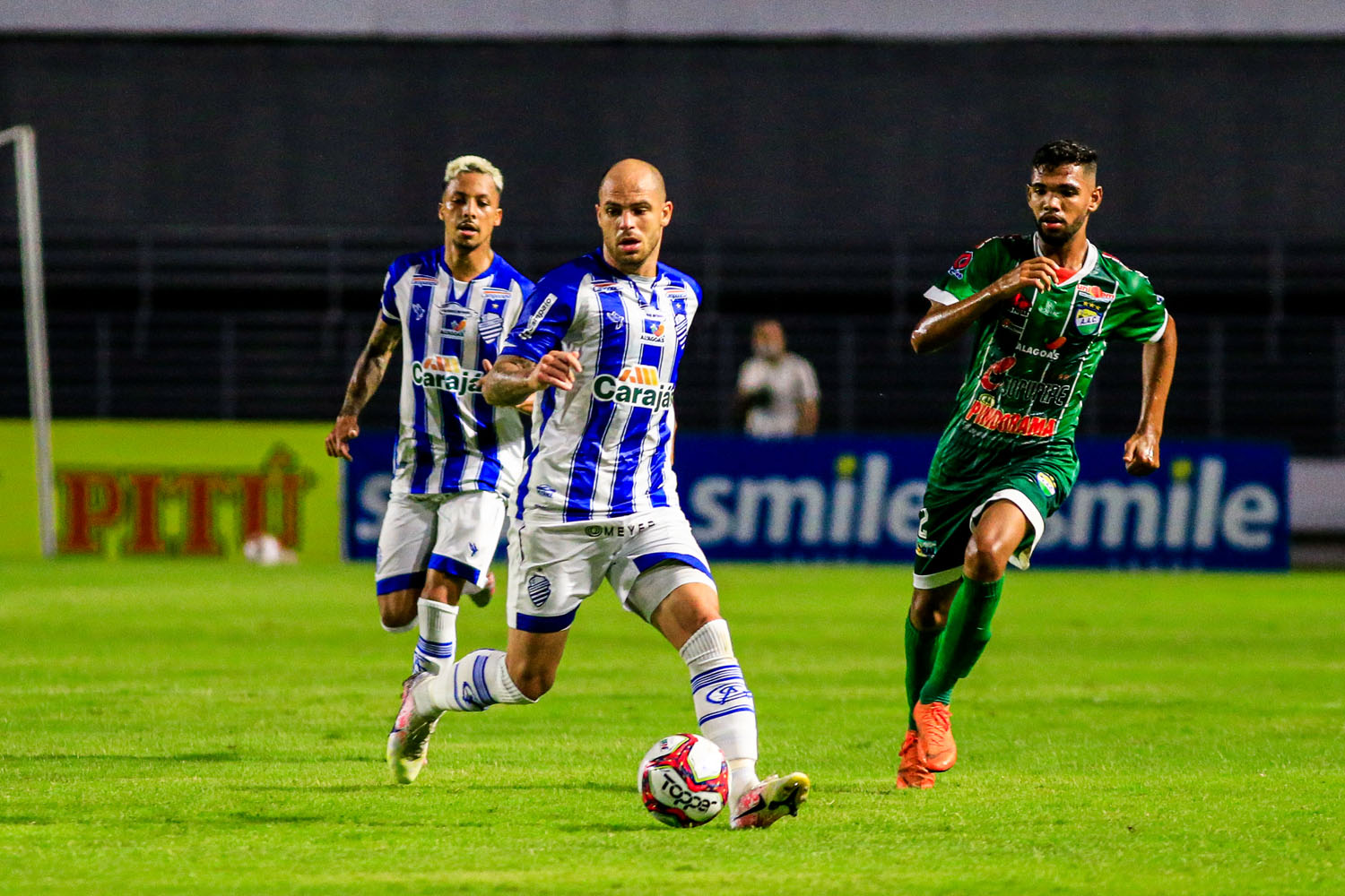 Com três de Bruno Mota, CSA massacra o Coruripe com goleada de 5 a 0 pelo Alagoano