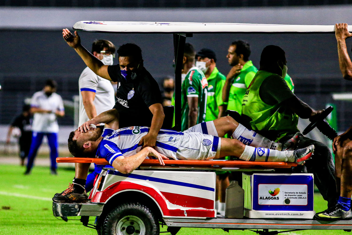 Com três de Bruno Mota, CSA massacra o Coruripe com goleada de 5 a 0 pelo Alagoano