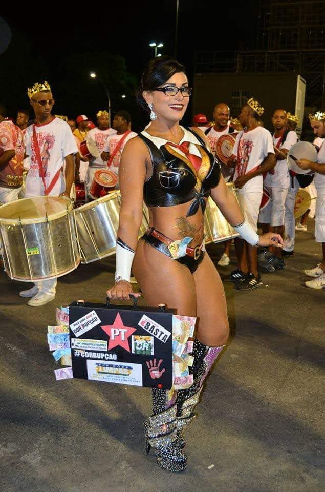 Andrea Martins , a Musa das Pimturas Corporais