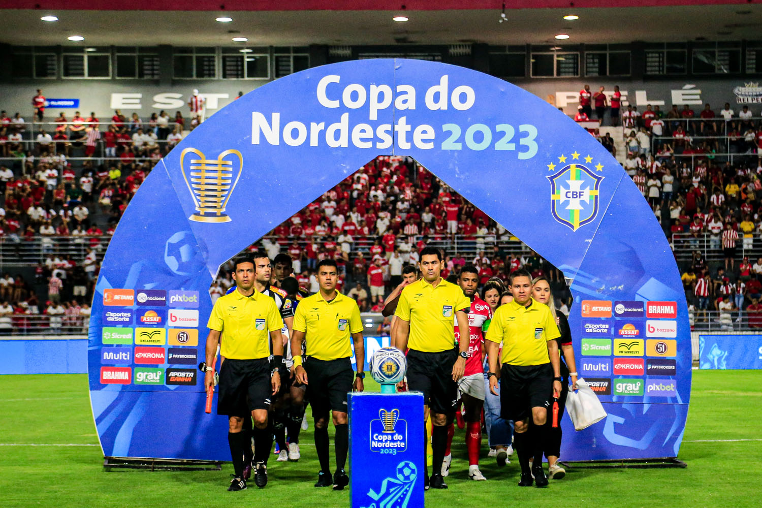 Com gol no fim, CRB vence ABC e encaminha classificação no Nordestão