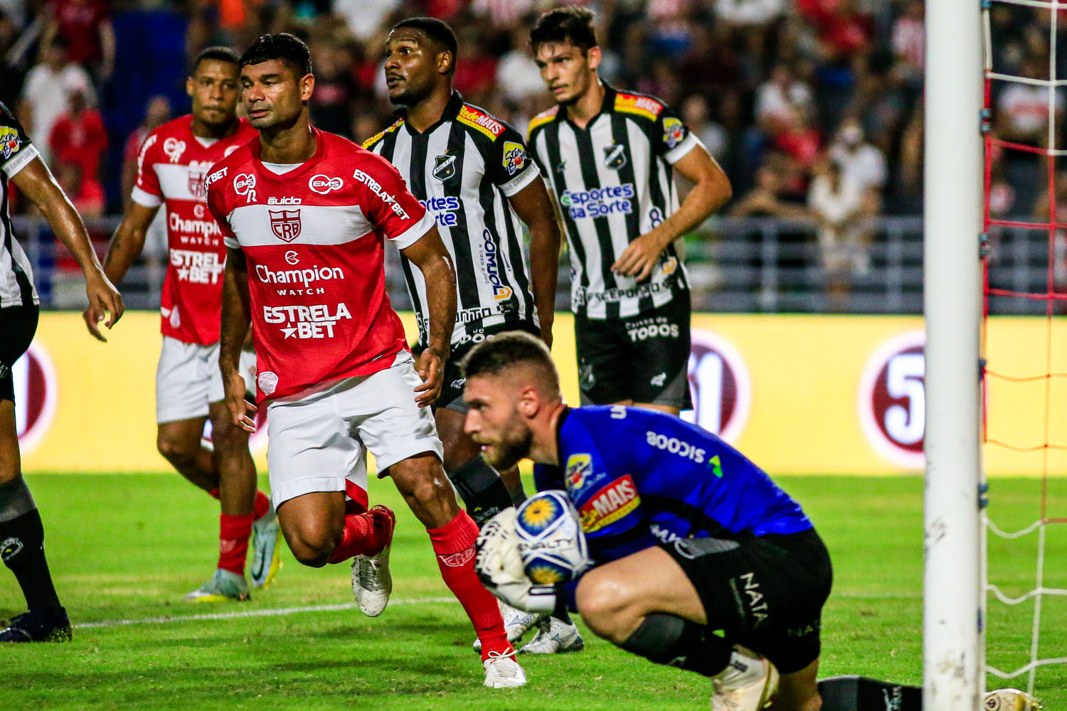 Com gol no fim, CRB vence ABC e encaminha classificação no Nordestão