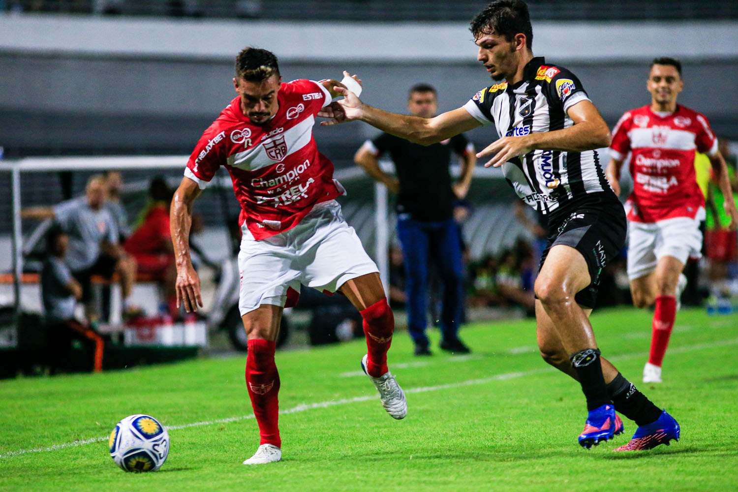 Com gol no fim, CRB vence ABC e encaminha classificação no Nordestão
