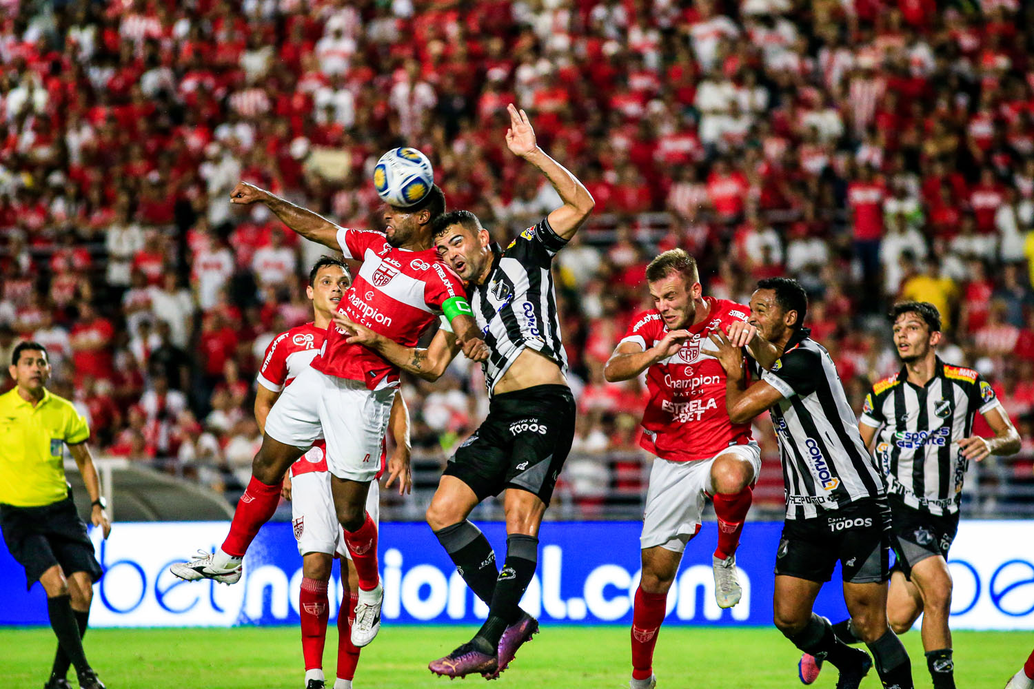 Com gol no fim, CRB vence ABC e encaminha classificação no Nordestão