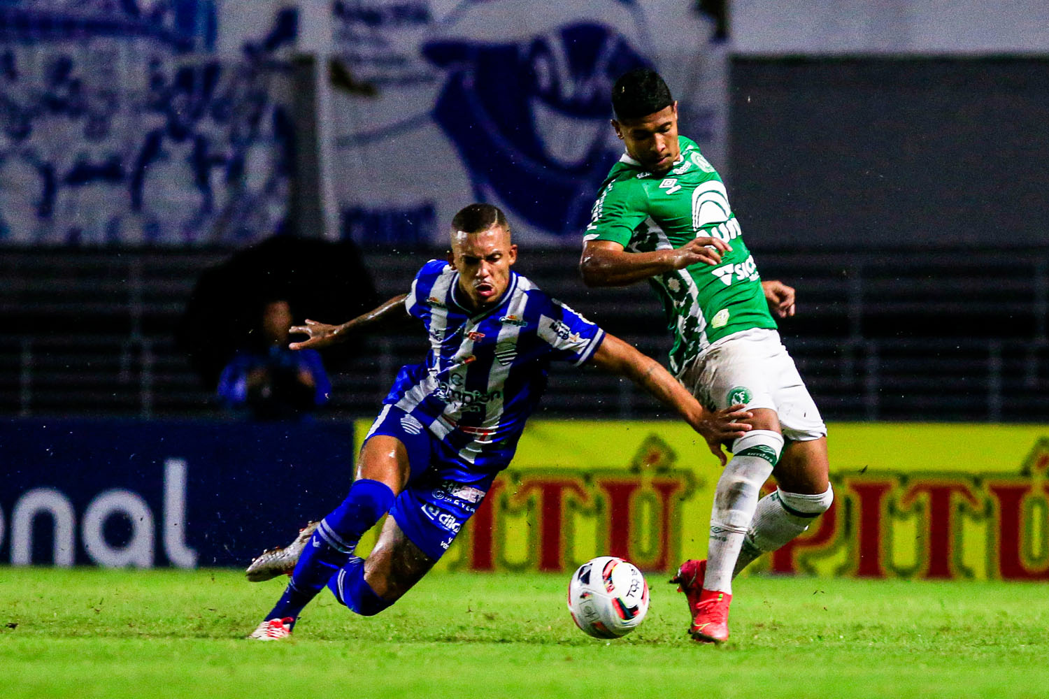 No finalzinho, CSA deixa escapar a vitória sobre a Chape e fica na 11ª posição na tabela: 1 a 1