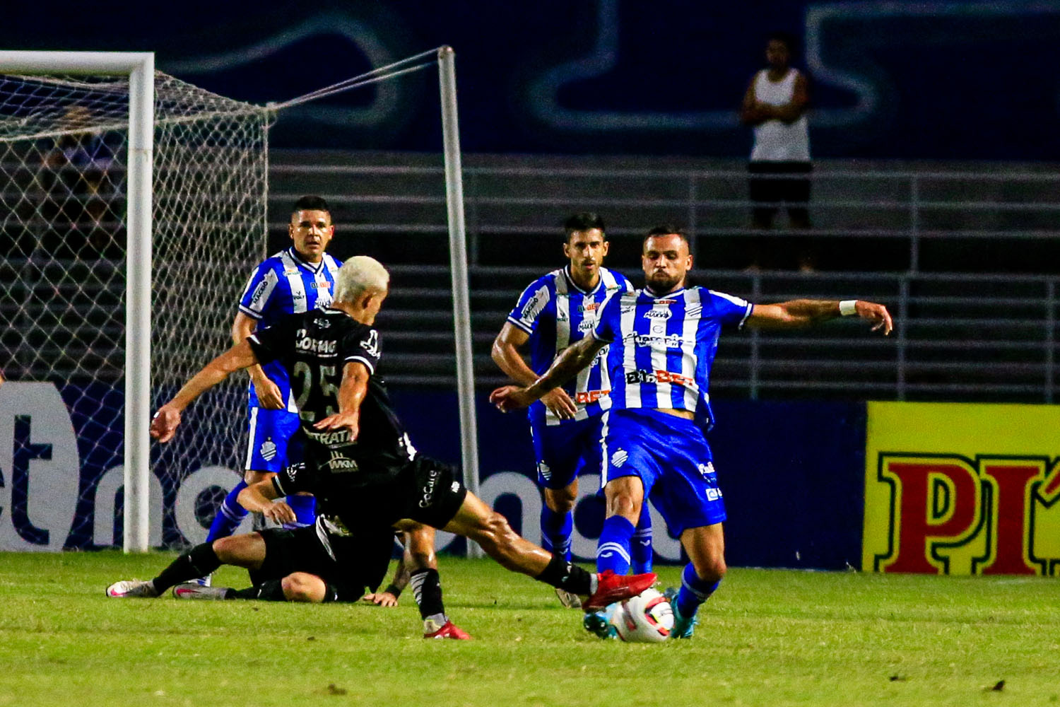 CSA precisa secar adversários diretos para deixar a zona do rebaixamento