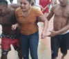 Menina sugada por bueiro percorreu 1km dentro do duto antes de ser resgatada em Maceió imagem