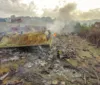 Veja imagens da destruição após explosão em depósito de fogos imagem
