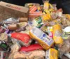 Mais 600kg de alimentos estragados são apreendidos em Maceió imagem