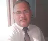 Homem baleado após surto teria tomado arma e foi contido por PM imagem