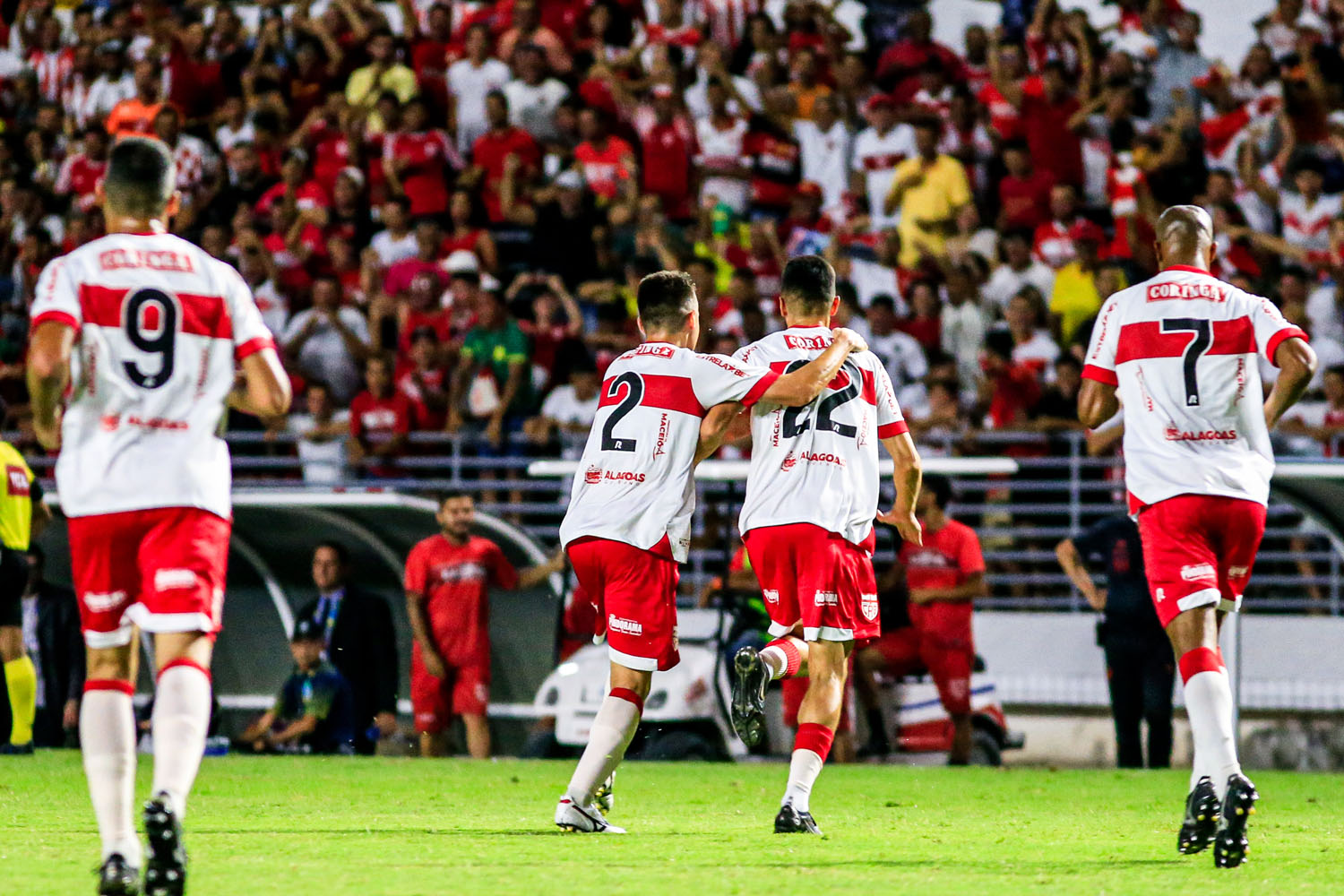 CRB vence Athletico e larga em vantagem na 3ª fase da Copa do Brasil