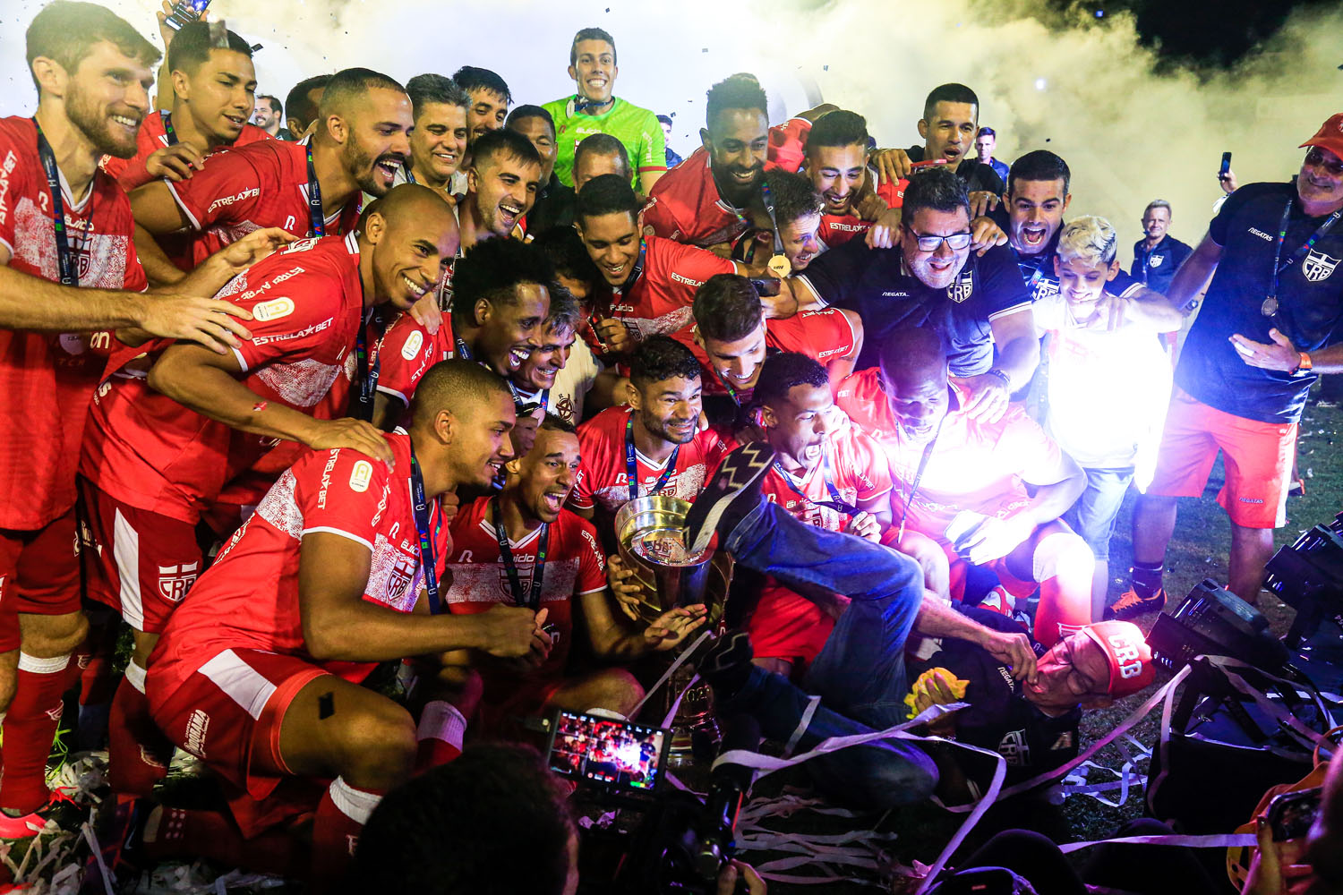 É Campeão! CRB derrota ASA em Arapiraca e conquista Campeonato Alagoano ...