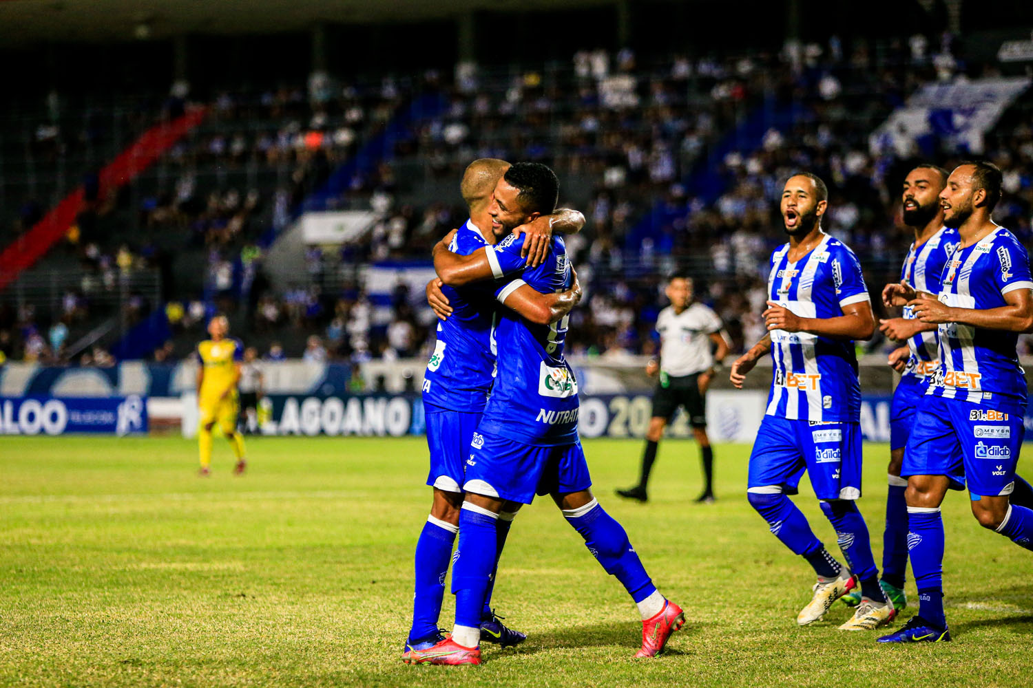 Azulão do Mutange volta a campo, agora para estrear na Copa do Nordeste