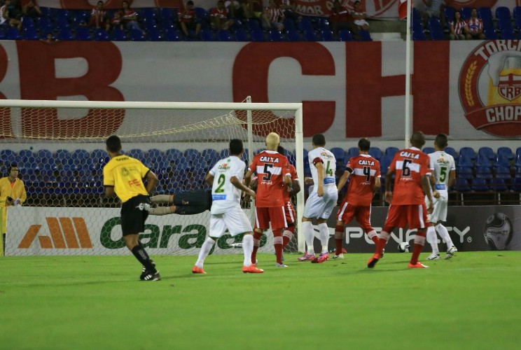 Murici vence o Galo por 3x1 e briga por vaga nas semifinais do Alagoano 