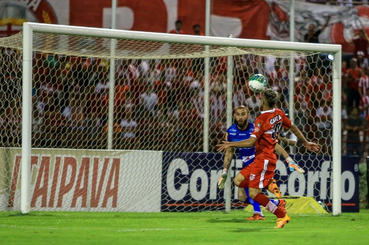 CRB e Tupi se enfrentaram no Estádio Rei Pelé