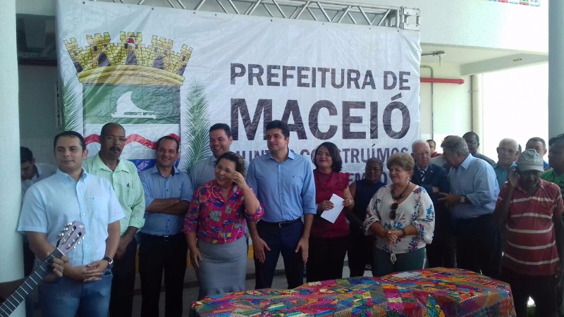 Autoridades participaram da solenidade de inauguração nesta quarta-feira