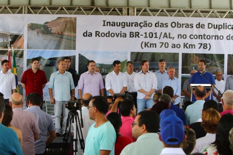 Autoridades inauguram obras de duplicação da BR-101/AL