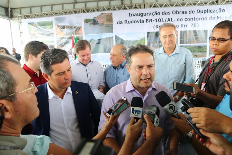 Autoridades inauguram obras de duplicação da BR-101/AL