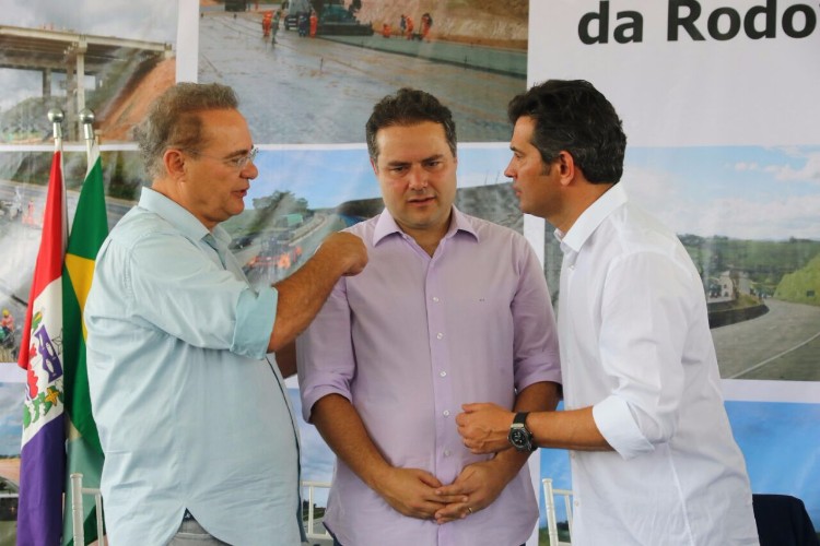 Autoridades inauguram obras de duplicação da BR-101/AL