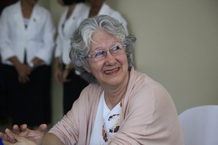 Regina Maria dos Santos assume oficialmente o comando do hospital a partir desta terça-feira