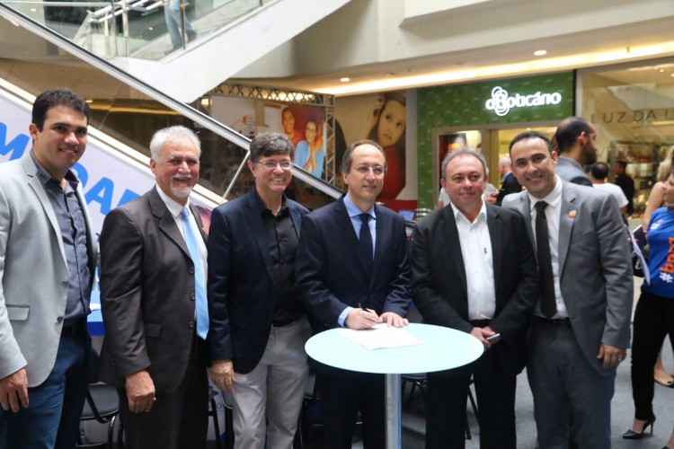 Abertura do feirão contou com a presença de diversas autoridades
