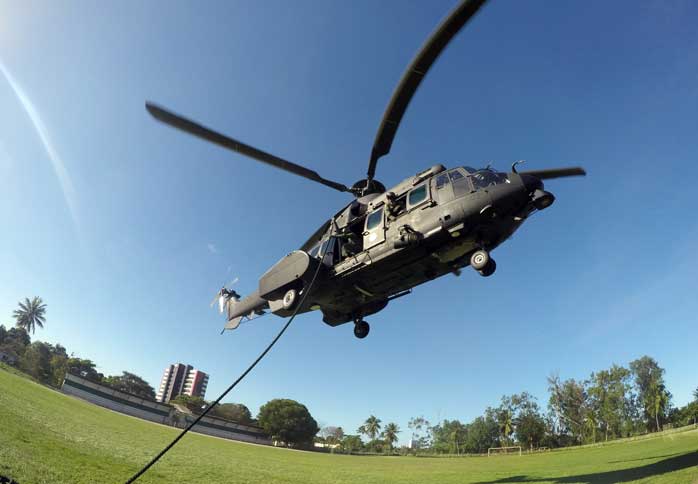 Com a 'Operação Rotores',  o 1º Batalhão de Aviação do Exército desembarcou em Alagoas