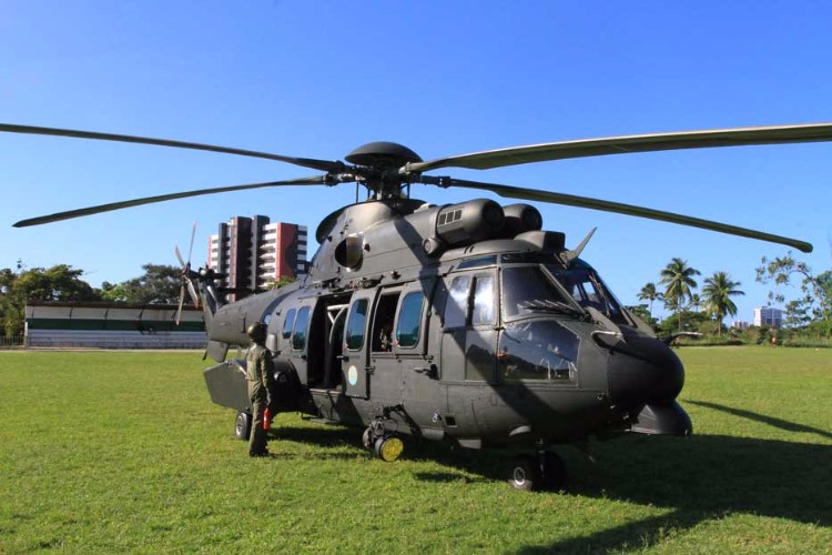Com a 'Operação Rotores',  o 1º Batalhão de Aviação do Exército desembarcou em Alagoas