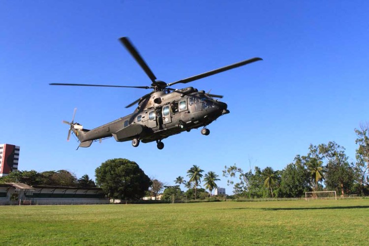Com a 'Operação Rotores',  o 1º Batalhão de Aviação do Exército desembarcou em Alagoas