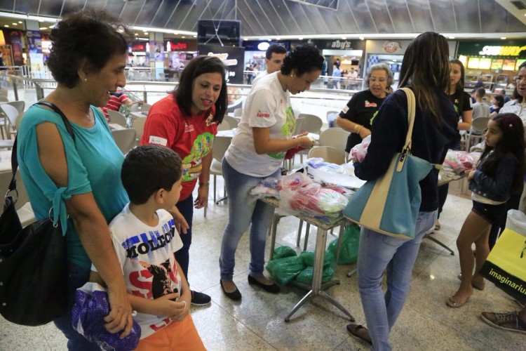 McDia Feliz acontece neste sábado para ajudar crianças com leucemia
