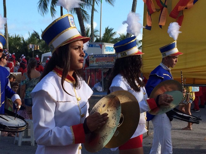 Cerimônia foi marcada por apresentações de escolas e bandas de fanfarra de todo o estado