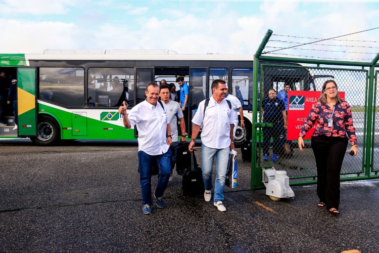 CSA venceu o Tombense por 2 a 0 e está prestes a ir para a Série B