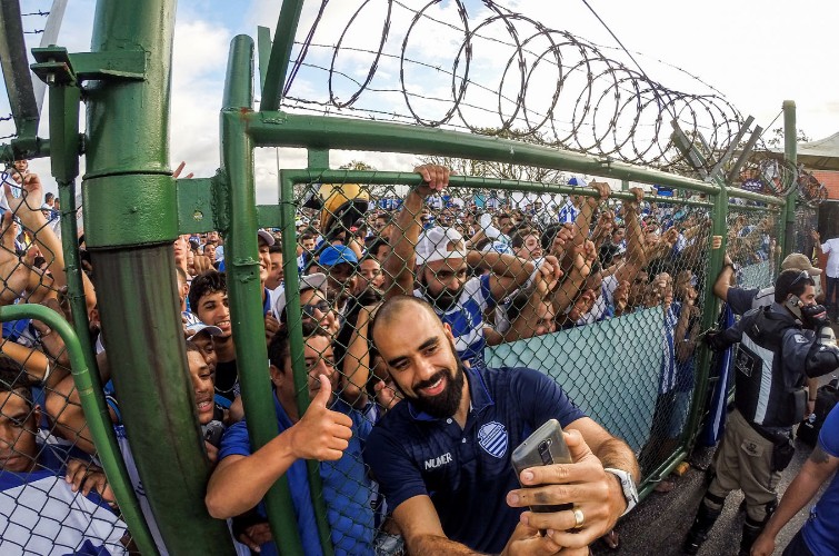 CSA venceu o Tombense por 2 a 0 e está prestes a ir para a Série B