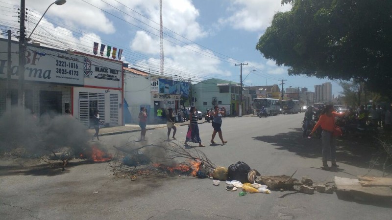 Protesto por falta de pagamento do Aluguel Social