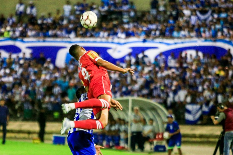 CSA faz 1x0, volta a vencer o Tombense-MG e garante classificação