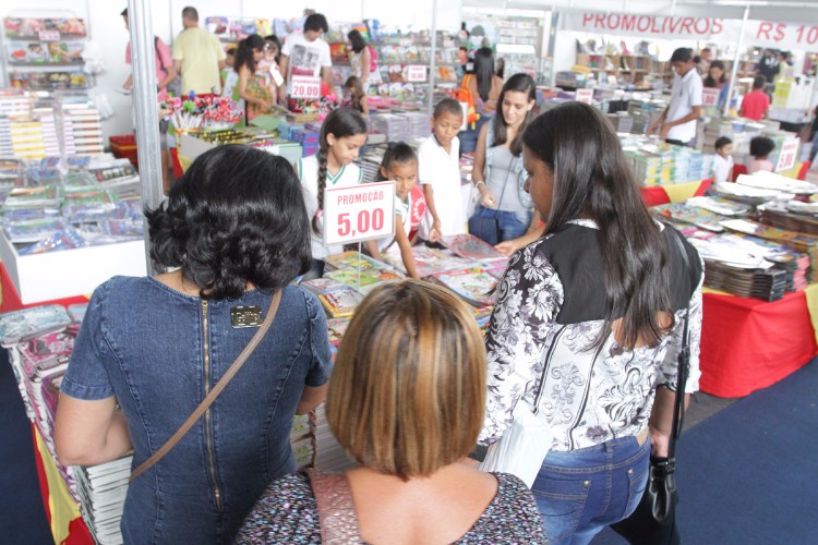 O evento acontece no Centro Cultural e de Exposições Ruth Cardoso