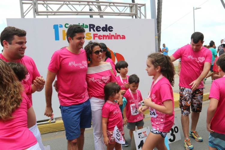 Campanha Maceió Rosa é lançada com atividades na Praia Fechada 