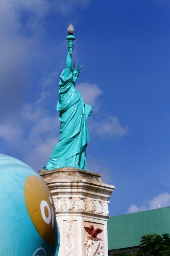 Pintura do monumento divide a opinião da população em Maceió