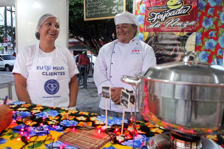 Público poderá degustar massas, feijoada, tapioca e doces em geral, tudo produzido pelos comerciante