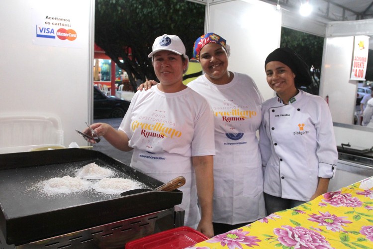 Público poderá degustar massas, feijoada, tapioca e doces em geral, tudo produzido pelos comerciante
