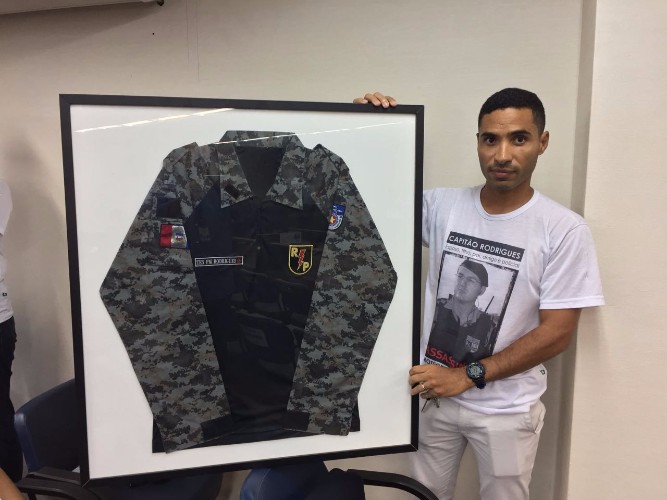 Familiares levaram a farda do capitão da PM