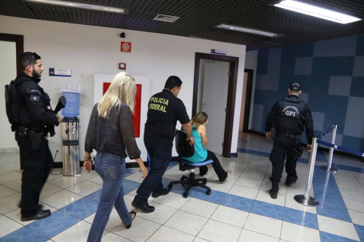 Operação tem por objetivo desarticular lavagem de dinheiro do tráfico internacional de drogas
