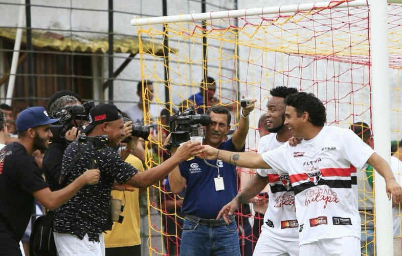 Partida movimentou a cidade e atraiu pessoas de todo o País