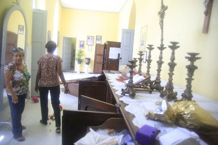 Igreja dos Martírios invadida por bandidos 