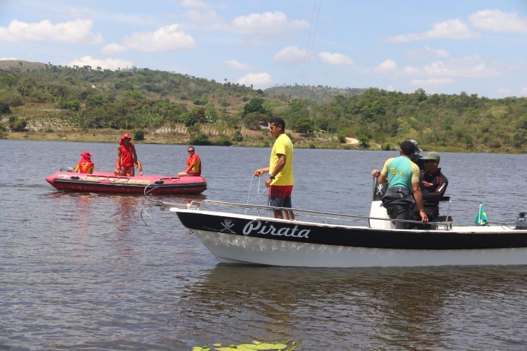 Equipes tentam encontrar veículo de agropecuarista desaparecido
